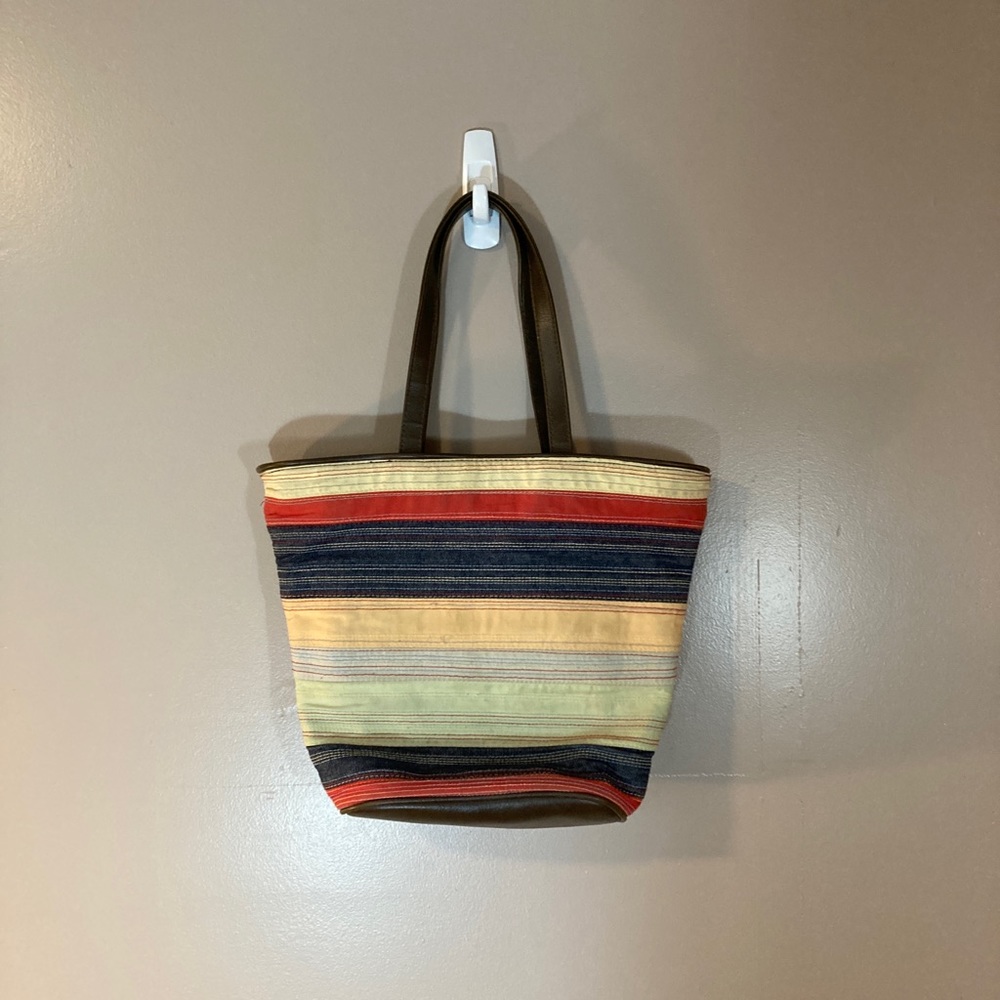 Bath and Body Works bag/purse - Picture 4 of 8